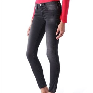 Diesel Skinzee-Low 06681